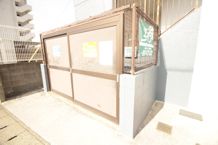 物件外観写真6　(建物設備)