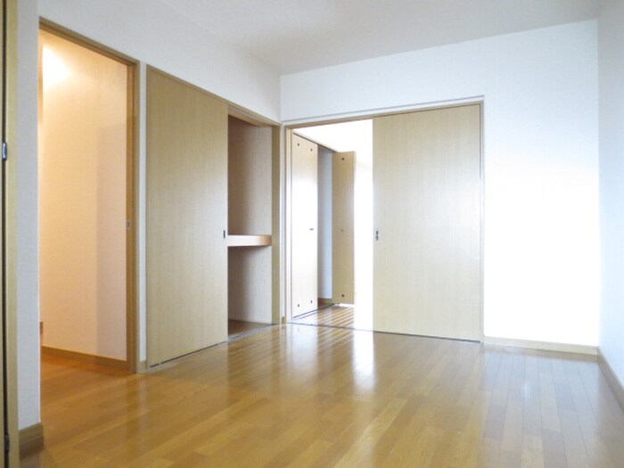 物件内観写真14　(居室)