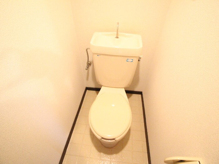 物件内観写真12　(トイレ)