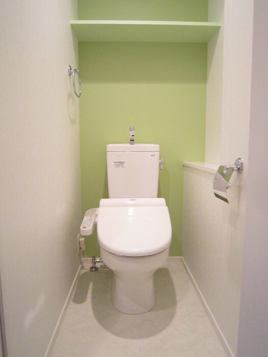 物件内観写真12　(トイレ)