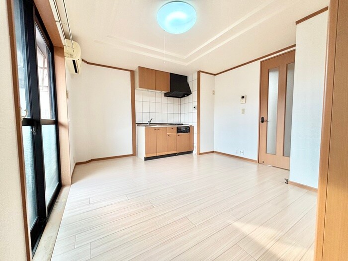 物件内観写真6　(居室)