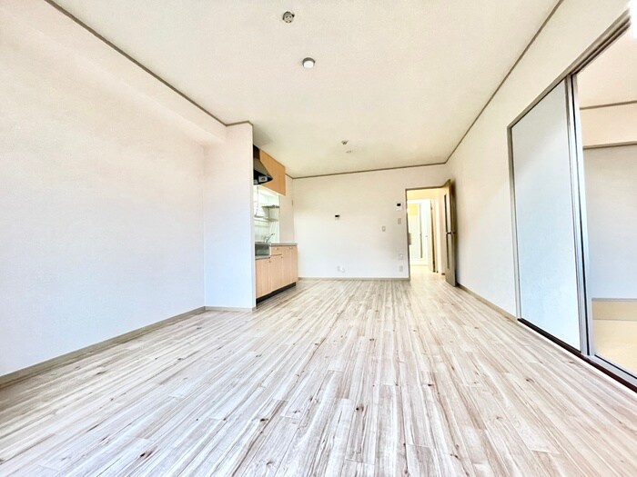 物件内観写真6　(居室)