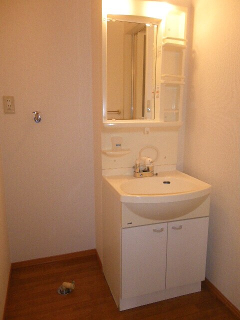 物件内観写真7　(洗面)