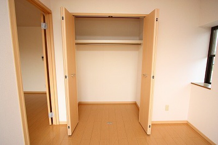 物件内観写真11　(収納)