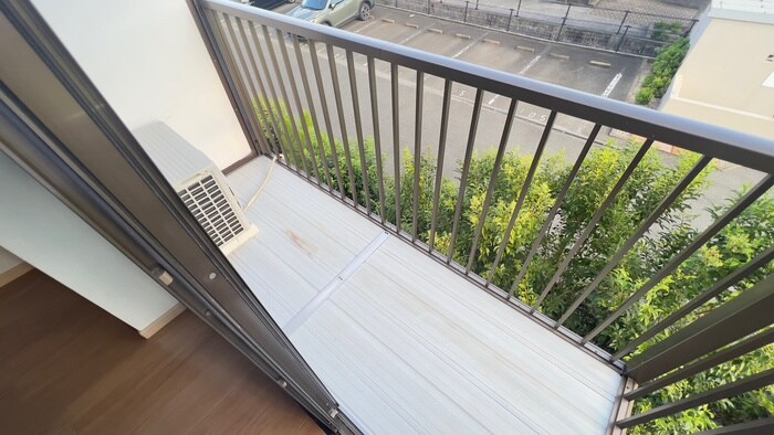 物件内観写真12　(ベランダ・バルコニー)