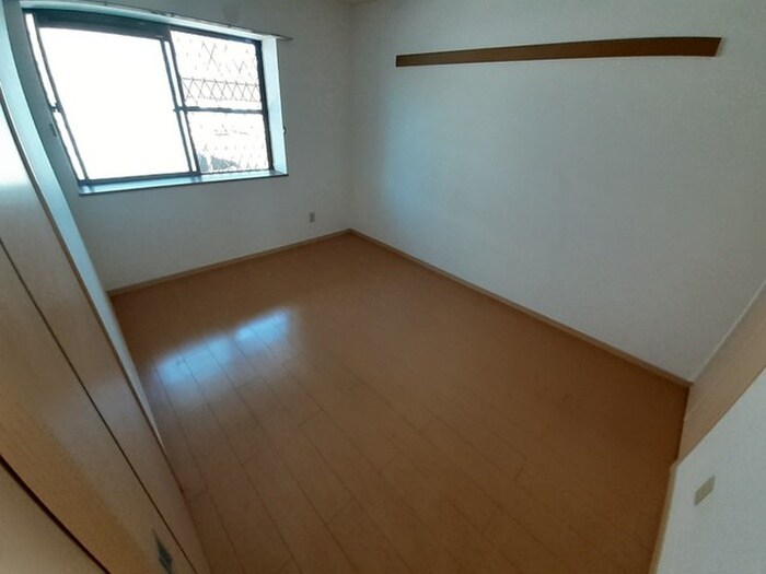 物件内観写真14　(居室)