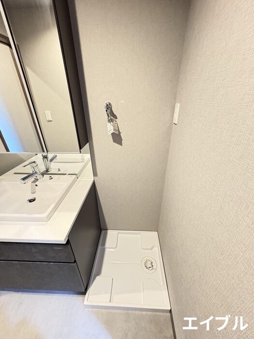 物件内観写真15　(洗濯機置場)