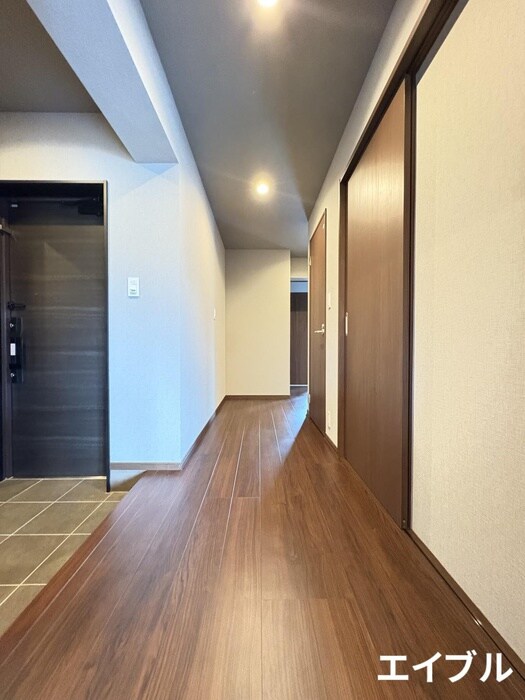 物件内観写真16　(廊下)
