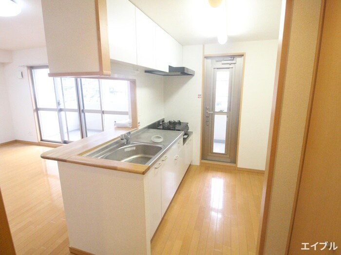 物件内観写真8　(キッチン)