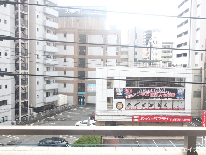 物件内観写真14　(室内からの展望)