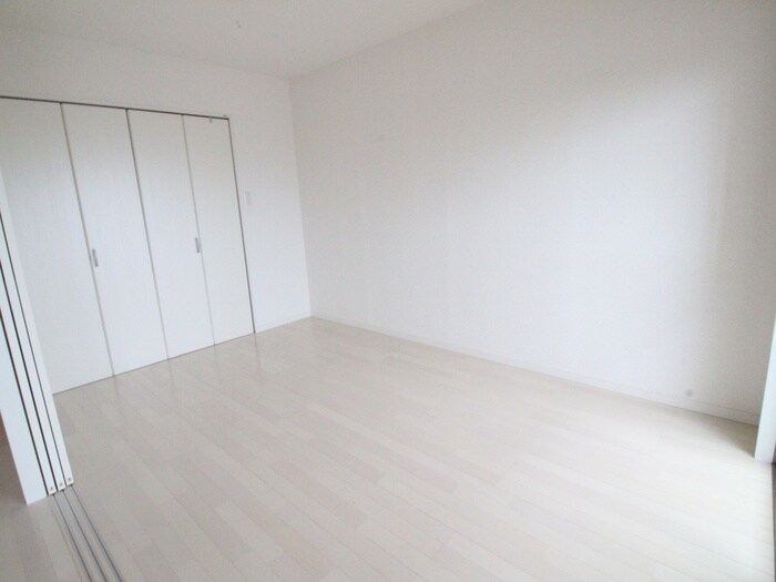 物件内観写真15　(居室)