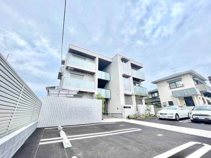 物件外観写真1　(外観写真)