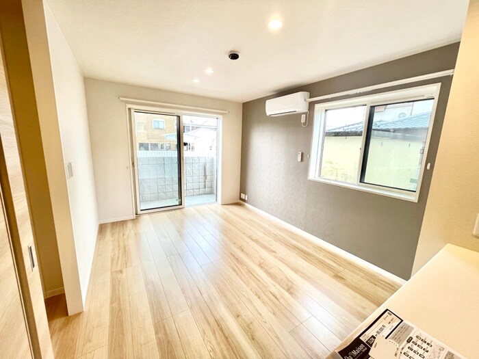 物件内観写真12　(居室)