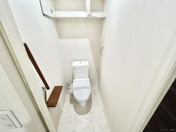 物件内観写真8　(トイレ)