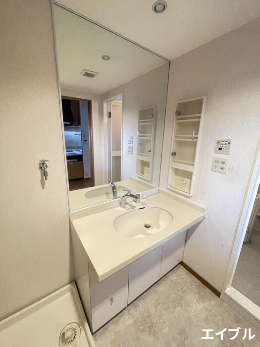 物件内観写真9　(洗面)