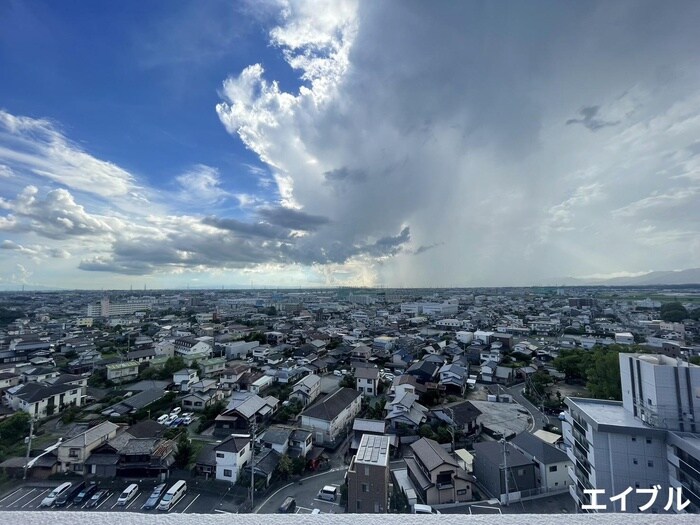 物件内観写真15　(室内からの展望)