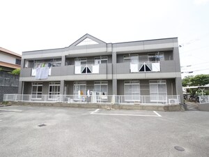 シャルマン春日Ａ外観写真