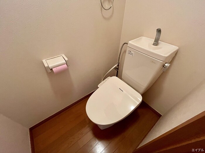 物件内観写真13　(トイレ)