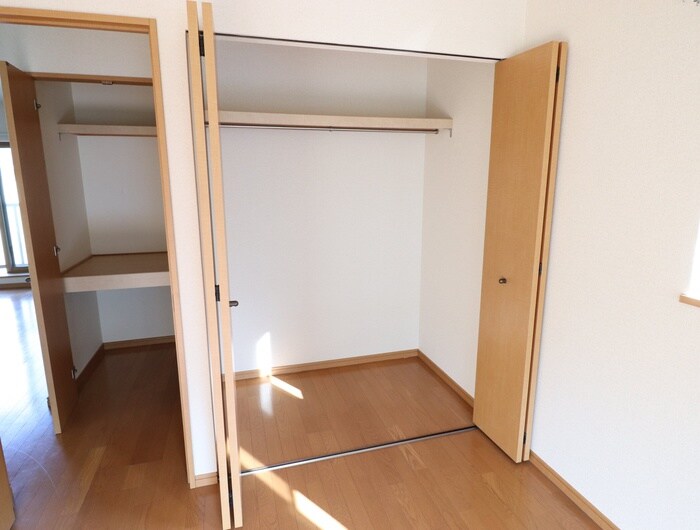 物件内観写真18　(収納)