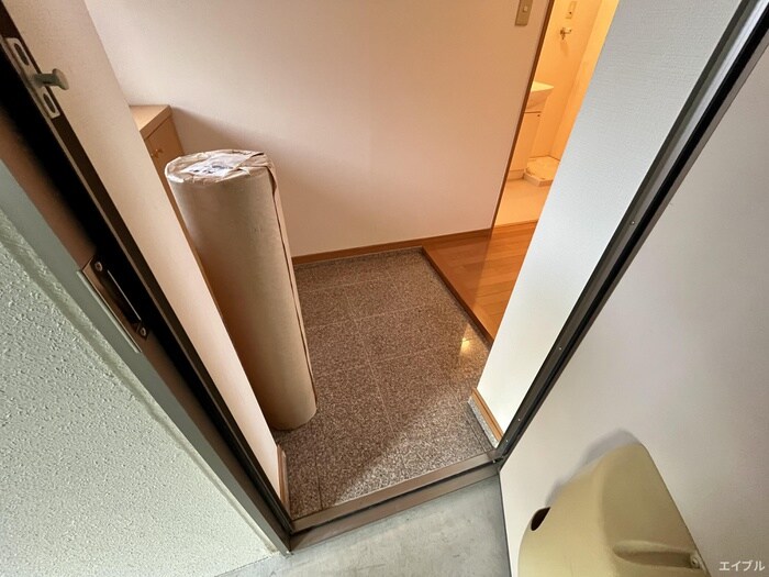 物件内観写真19　(玄関)