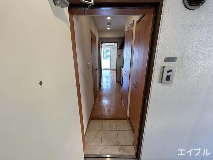 物件内観写真15　(玄関)