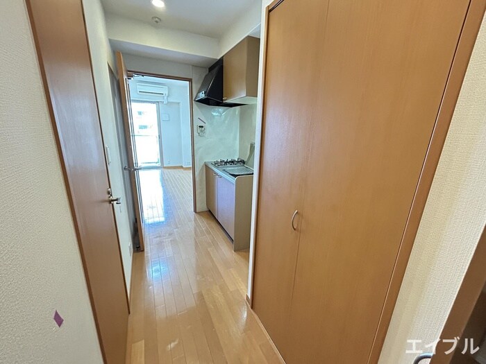 物件内観写真17　(廊下)