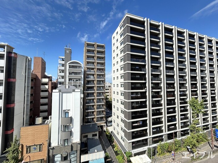 物件内観写真22　(室内からの展望)