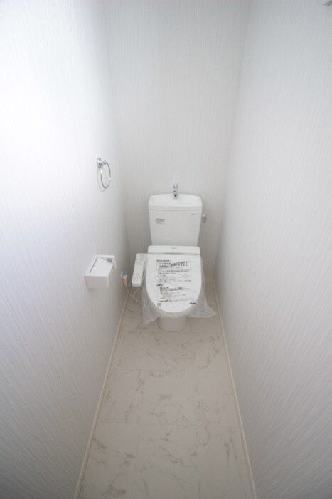 物件内観写真13　(トイレ)