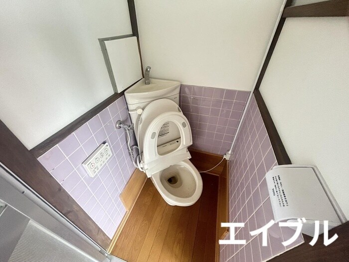 物件内観写真11　(トイレ)