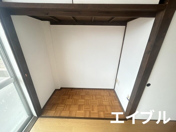 物件内観写真18　(居室)