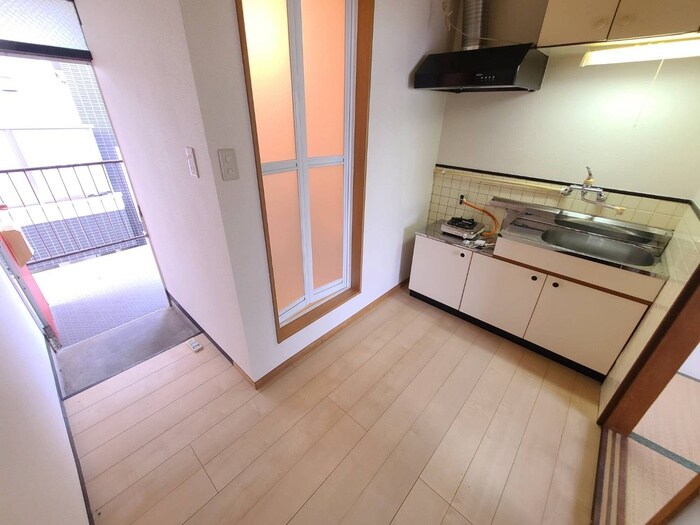 物件内観写真5　(居室)