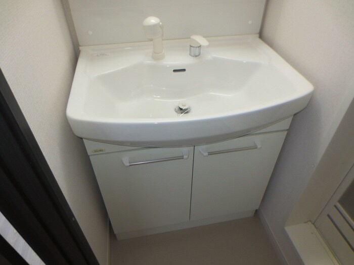 物件内観写真12　(洗面)