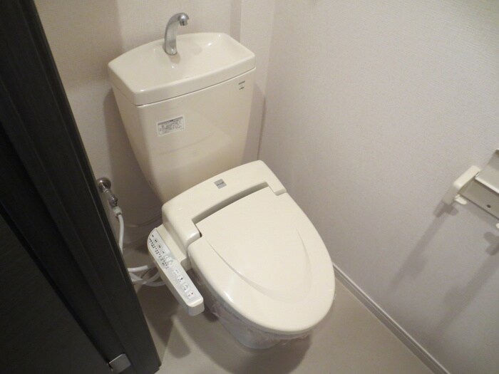 物件内観写真13　(トイレ)