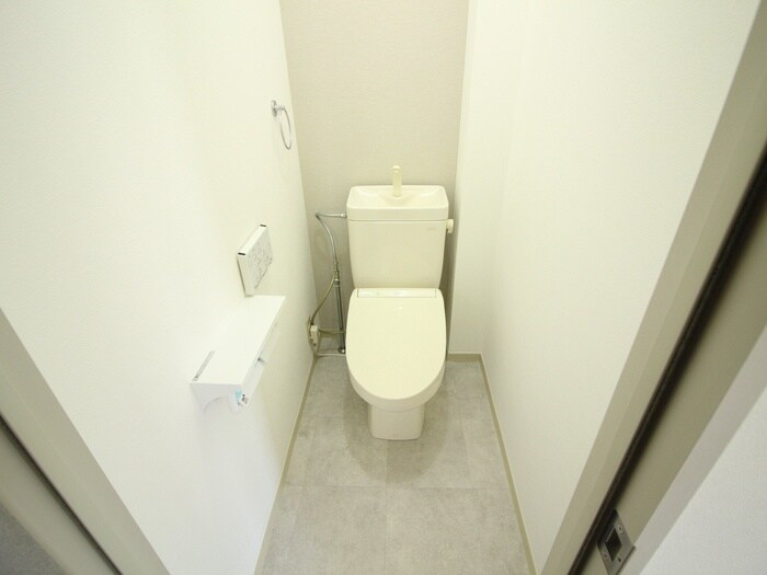 物件内観写真10　(トイレ)