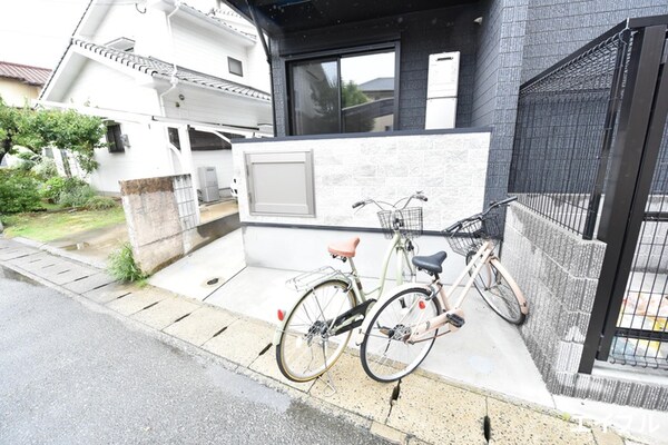 駐輪場