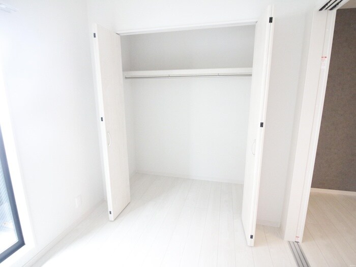 物件内観写真14　(収納)