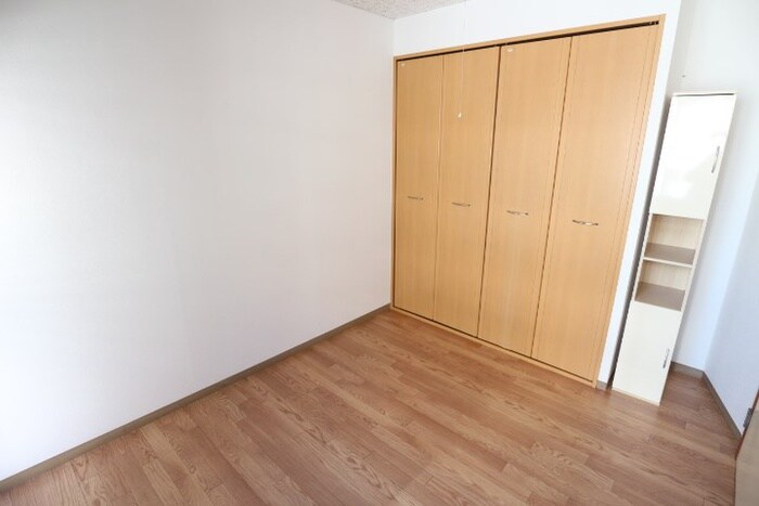 物件内観写真5　(居室)