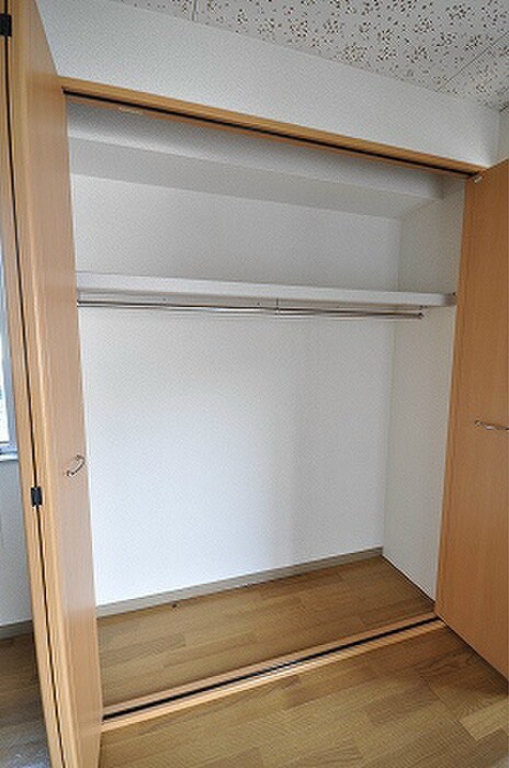 物件内観写真9　(収納)