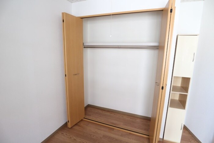 物件内観写真10　(収納)