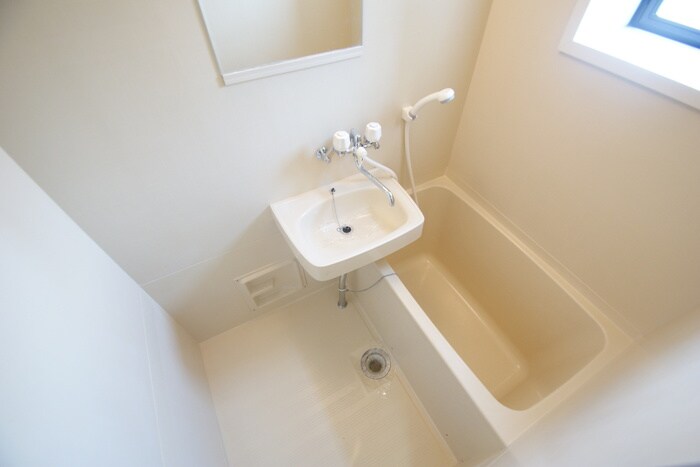 物件内観写真8　(バス／シャワールーム等)