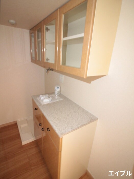 物件内観写真18　(収納)