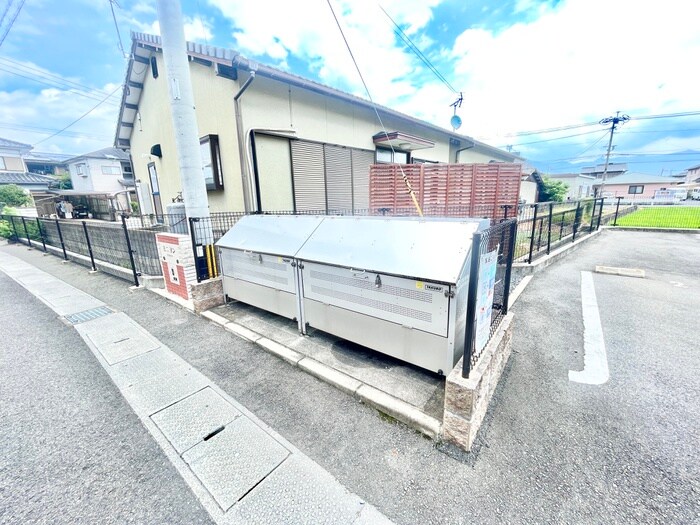 物件外観写真3　(建物設備)