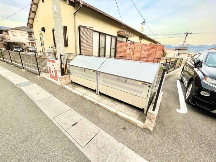 物件外観写真4　(建物設備)