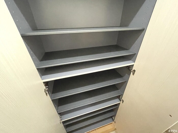 物件内観写真12　(靴箱)