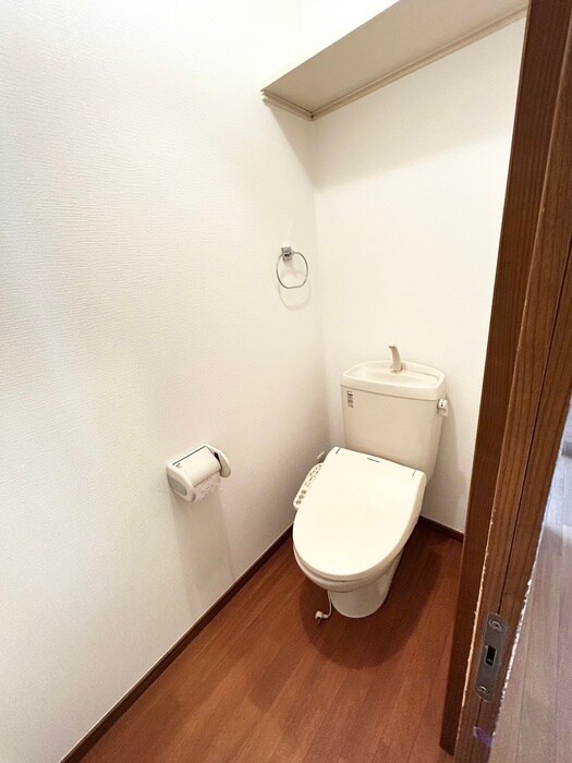 物件内観写真9　(トイレ)