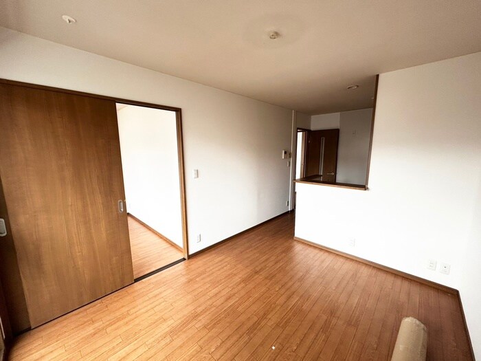 物件内観写真11　(居室)