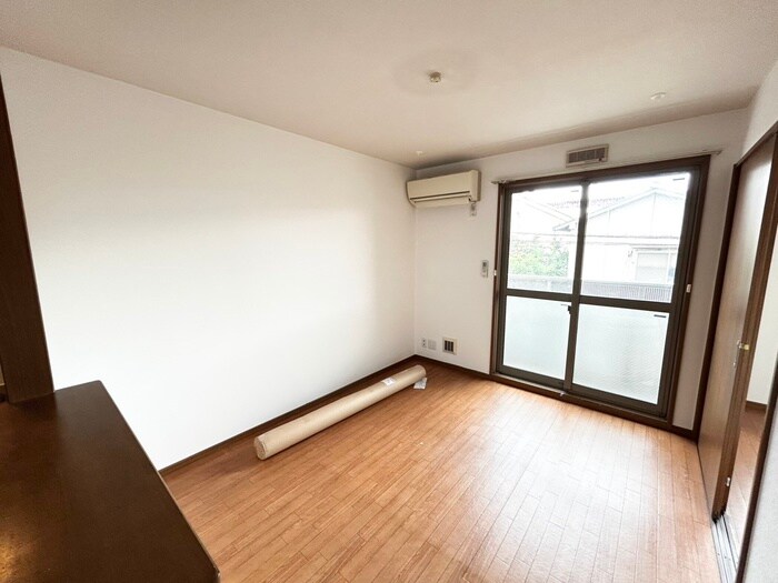 物件内観写真14　(居室)