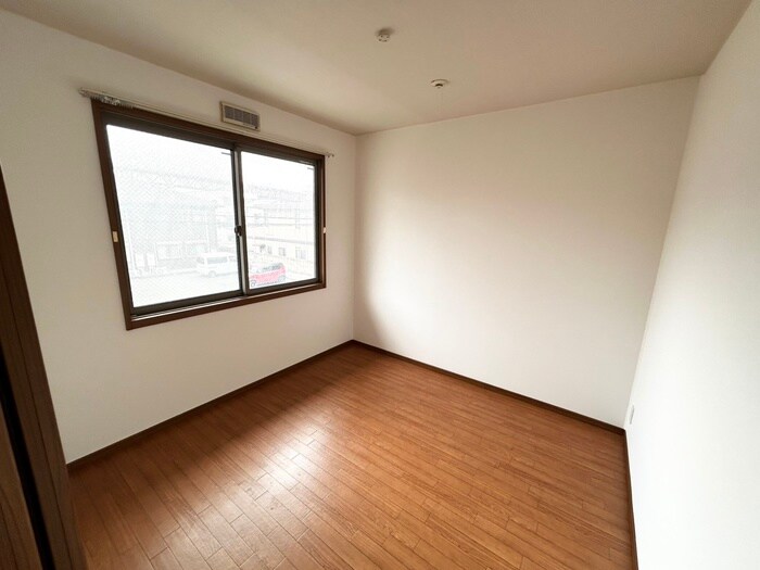 物件内観写真15　(居室)