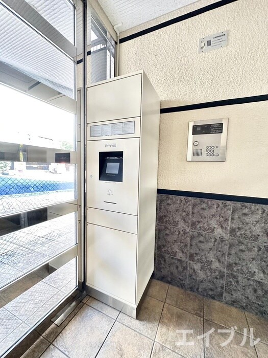 物件外観写真4　(建物設備)