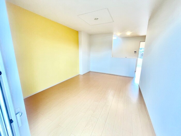 物件内観写真6　(居室)